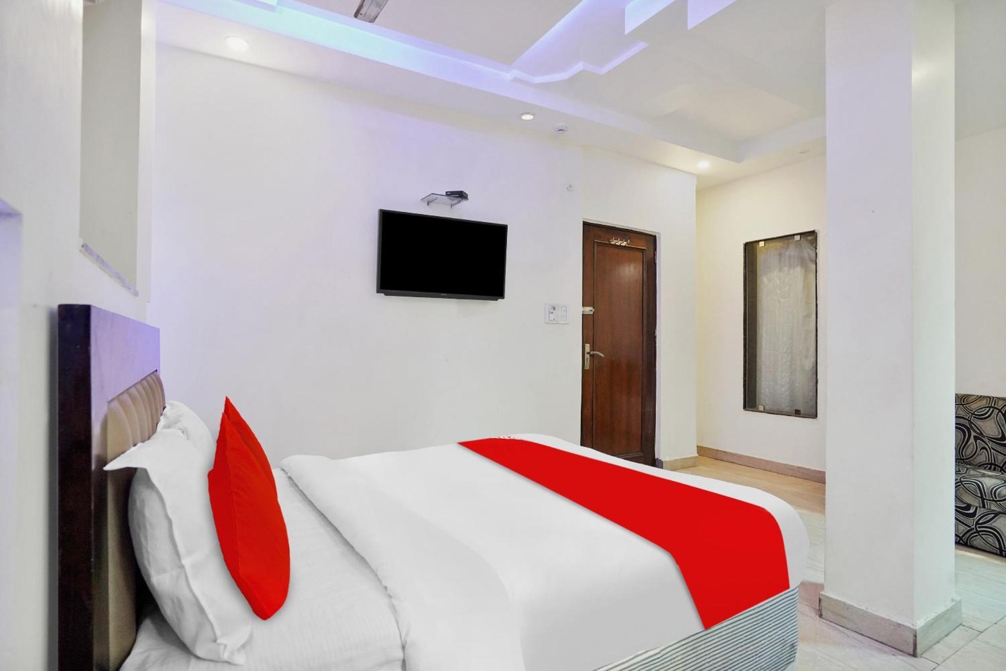 Hotel O Delhi Empire New Delhi Bagian luar foto
